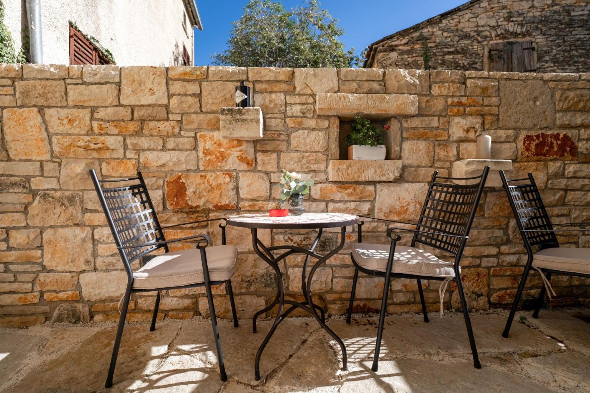 Della Croce Bed&Breakfast Svetvinčenat Dış mekan fotoğraf